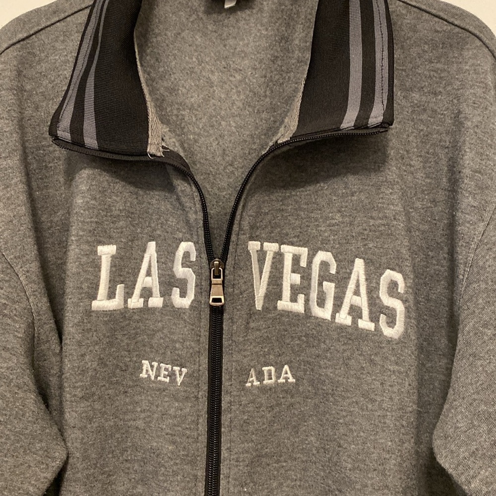 Jacket Las Vegas Nevada - Picture 2 of 10